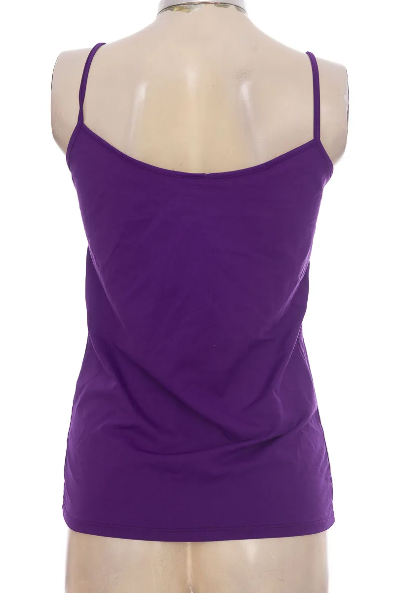 TOP / CAMISETA COLOR MORADO  BASICS