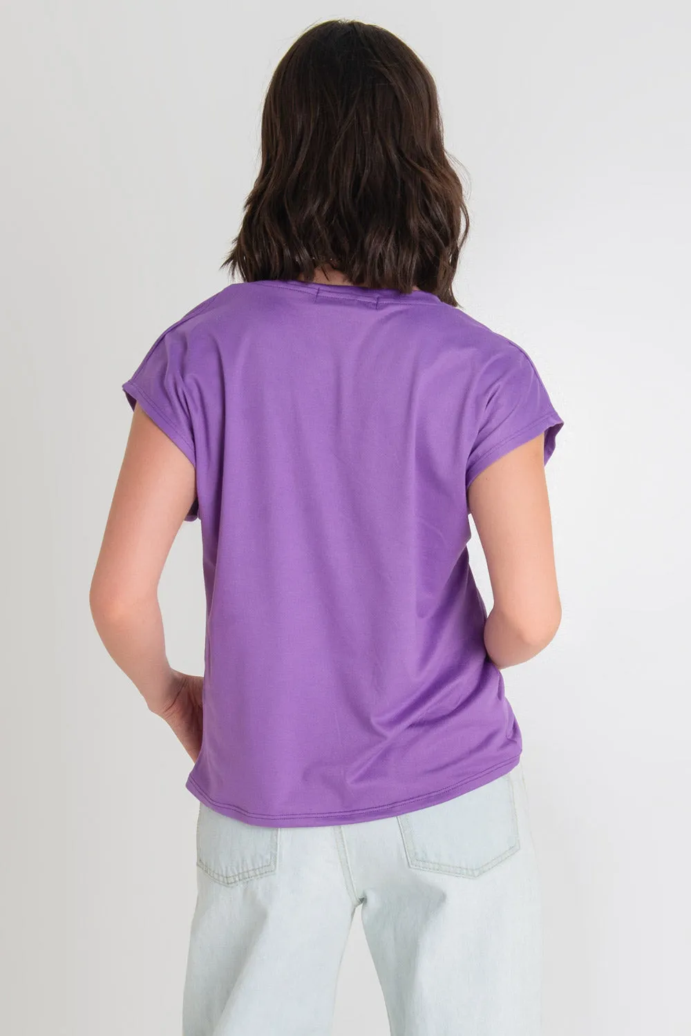 Top oversized cuello v manga corta