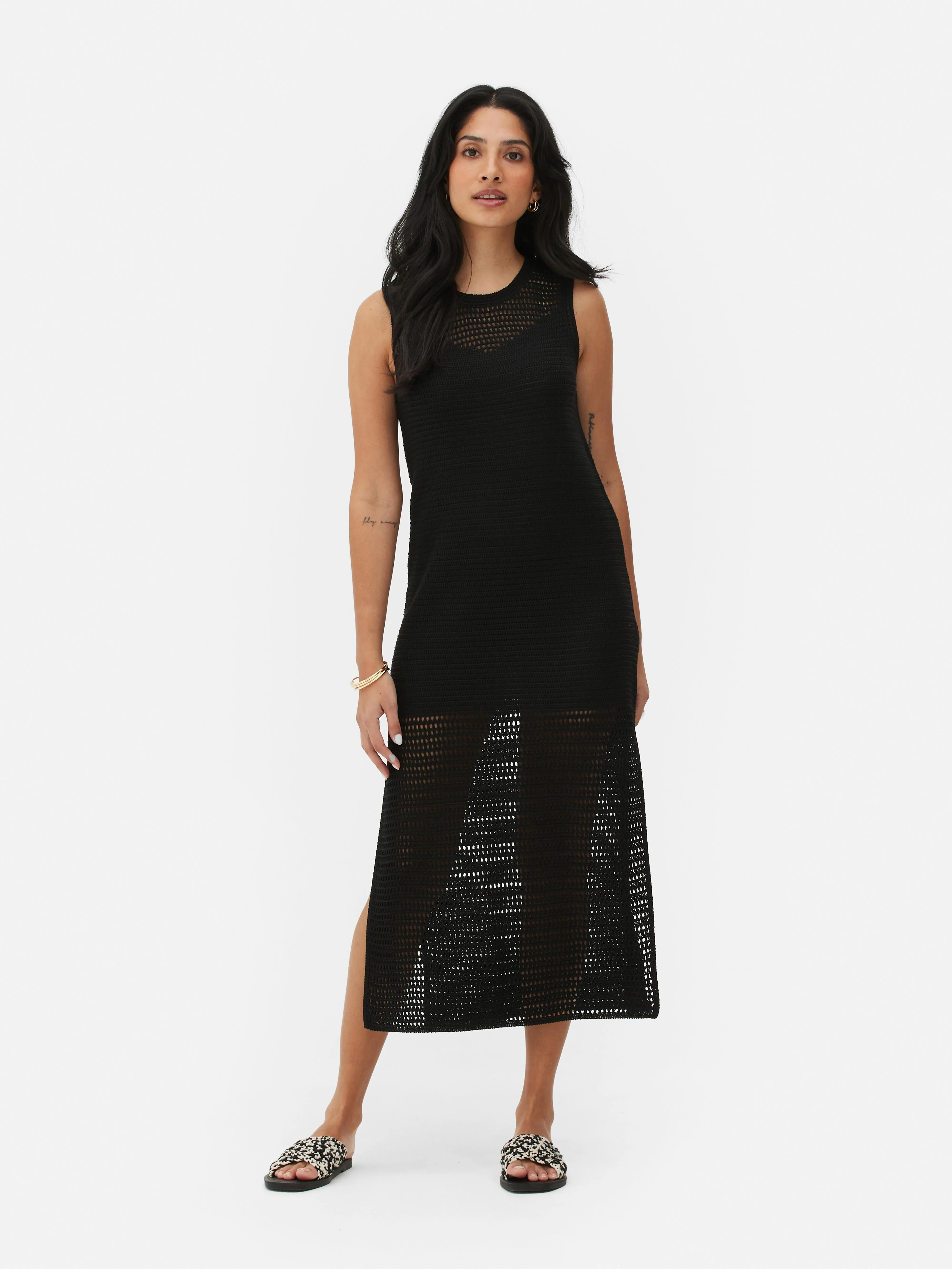 Vestido midi de crochet de Paula Echevarría