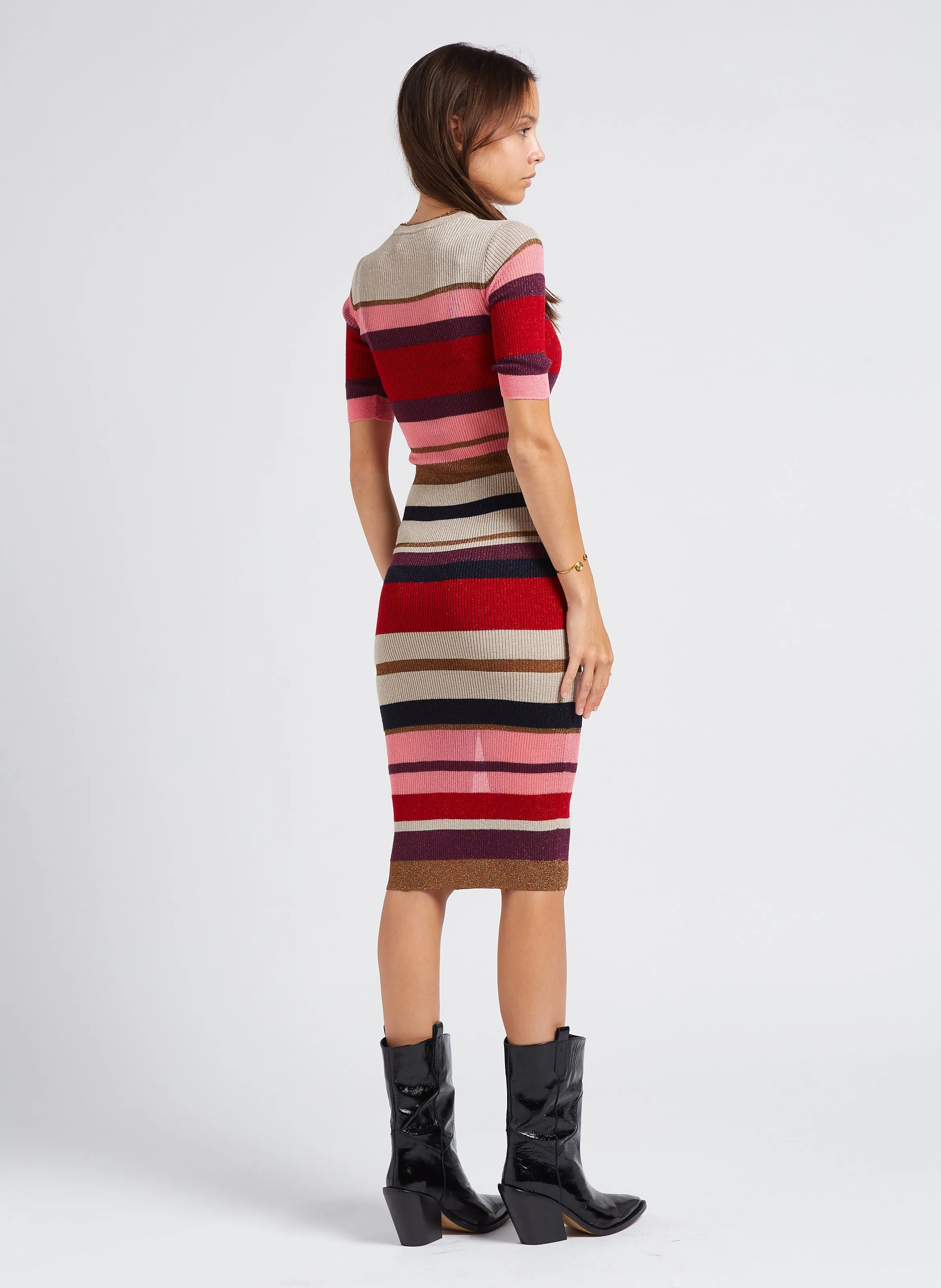 Vestido midi de lana a rayas con cuello redondo en multicolor