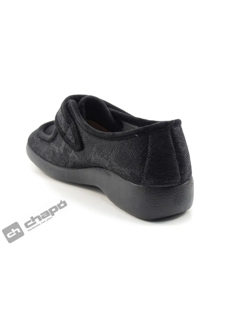 Zapatilla De Casa Negro GarzÓn Zapatillas 3070.481