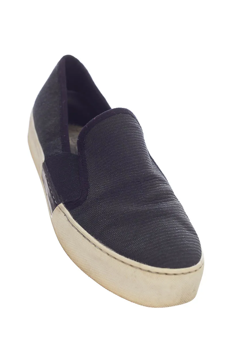ZAPATOS COLOR AZUL  1. STATE